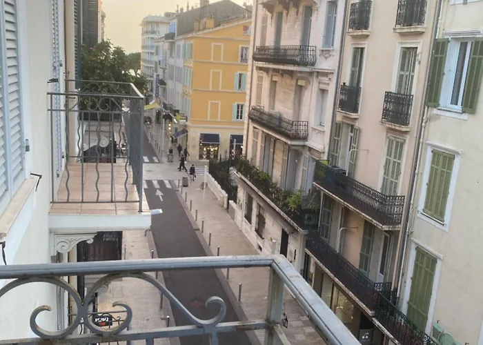 Holiday Cannes