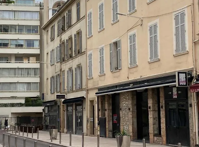 Apartamento Holiday *